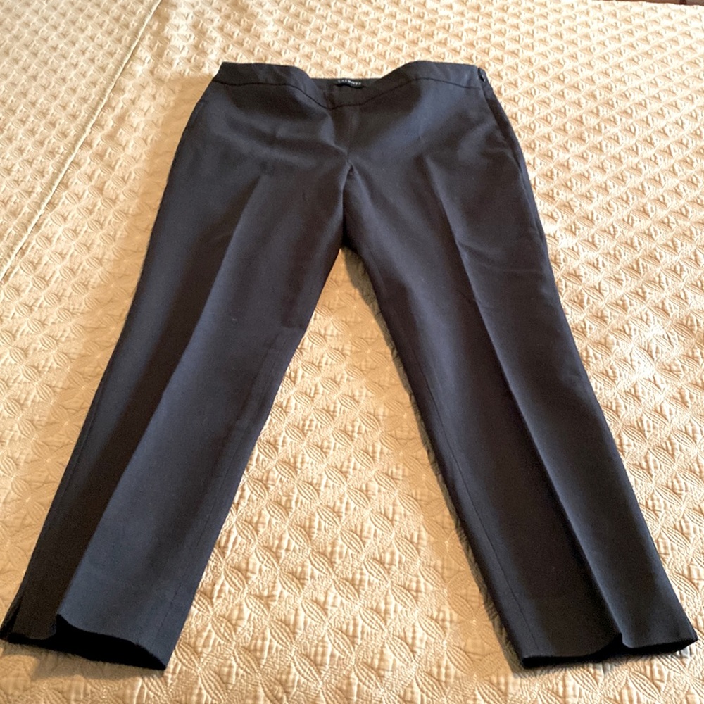 Talbots black ankle pants. 8p